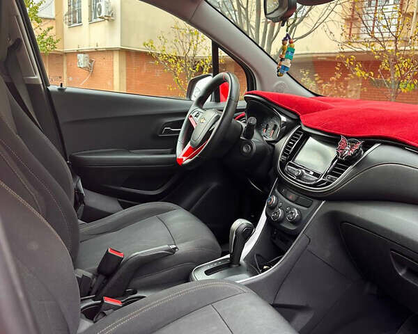 Шевроле Trax, объемом двигателя 1.4 л и пробегом 80 тыс. км за 11000 $, фото 9 на Automoto.ua
