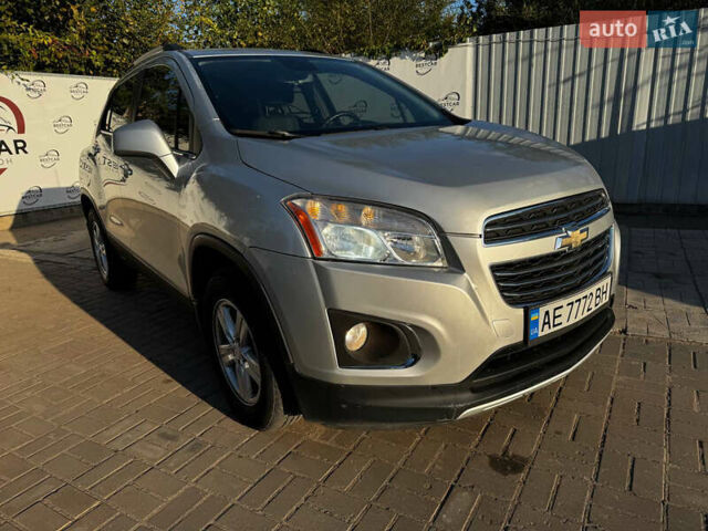 Серый Шевроле Trax, объемом двигателя 1.4 л и пробегом 190 тыс. км за 10700 $, фото 19 на Automoto.ua