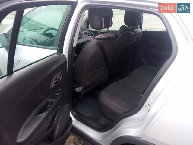 Серый Шевроле Trax, объемом двигателя 1.4 л и пробегом 218 тыс. км за 10800 $, фото 32 на Automoto.ua