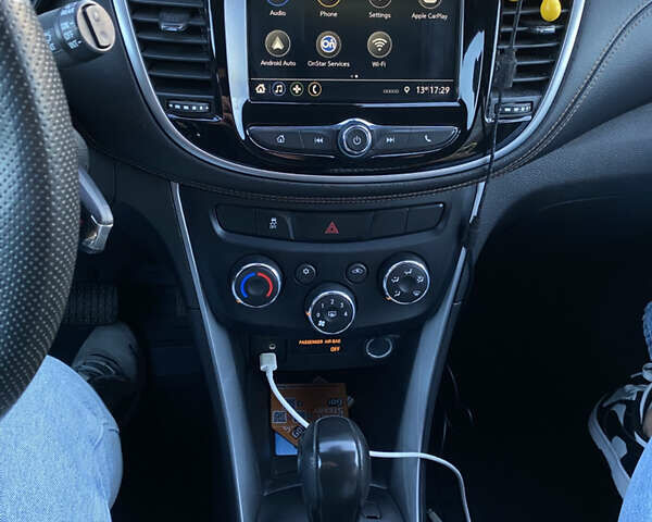 Сірий Шевроле Trax, об'ємом двигуна 1.4 л та пробігом 42 тис. км за 13500 $, фото 13 на Automoto.ua