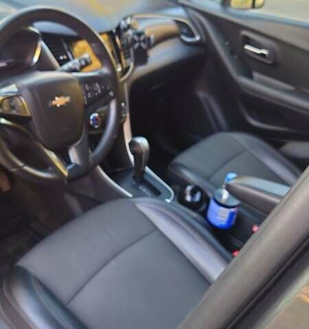 Серый Шевроле Trax, объемом двигателя 1.4 л и пробегом 51 тыс. км за 13500 $, фото 20 на Automoto.ua