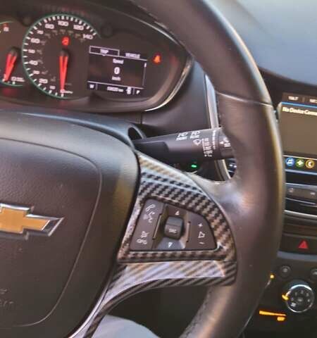 Серый Шевроле Trax, объемом двигателя 1.4 л и пробегом 51 тыс. км за 13500 $, фото 12 на Automoto.ua