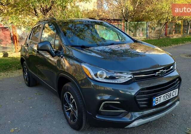 Серый Шевроле Trax, объемом двигателя 1.4 л и пробегом 51 тыс. км за 13500 $, фото 5 на Automoto.ua