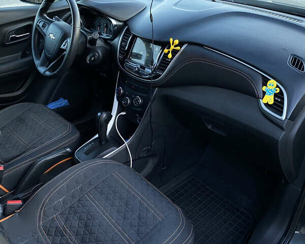 Сірий Шевроле Trax, об'ємом двигуна 1.4 л та пробігом 42 тис. км за 13500 $, фото 8 на Automoto.ua