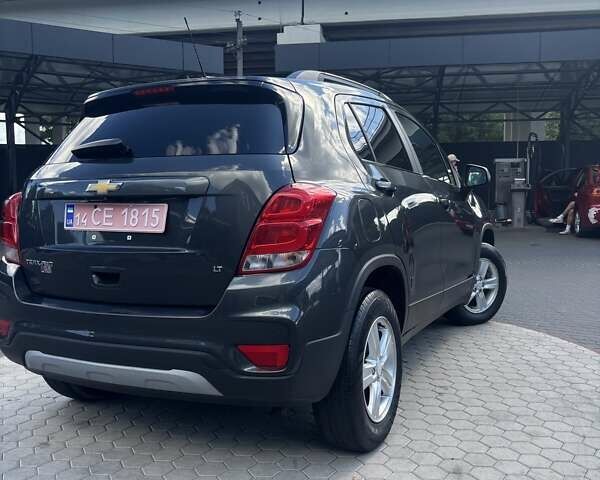 Сірий Шевроле Trax, об'ємом двигуна 1.4 л та пробігом 168 тис. км за 12500 $, фото 4 на Automoto.ua
