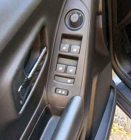 Серый Шевроле Trax, объемом двигателя 1.4 л и пробегом 51 тыс. км за 13500 $, фото 23 на Automoto.ua