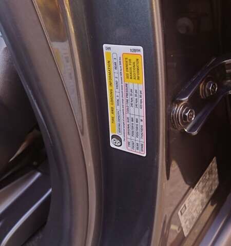 Серый Шевроле Trax, объемом двигателя 1.4 л и пробегом 51 тыс. км за 13500 $, фото 6 на Automoto.ua