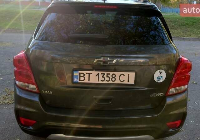 Серый Шевроле Trax, объемом двигателя 1.4 л и пробегом 51 тыс. км за 13500 $, фото 4 на Automoto.ua