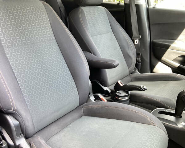 Шевроле Trax 2019 в Ровно на Automoto.ua Серый Шевроле Trax, объемом двигателя 1.4 л и пробегом 141 тыс. км за 12300 $, фото 20 на Automoto.ua