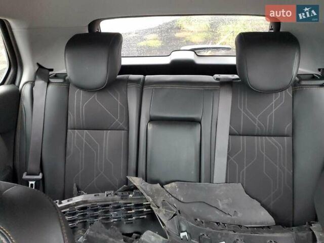 Серый Шевроле Trax, объемом двигателя 1.4 л и пробегом 76 тыс. км за 2400 $, фото 9 на Automoto.ua