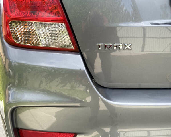Шевроле Trax 2019 в Ровно на Automoto.ua Серый Шевроле Trax, объемом двигателя 1.4 л и пробегом 141 тыс. км за 12300 $, фото 9 на Automoto.ua
