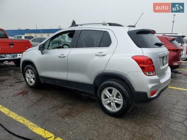 Серый Шевроле Trax, объемом двигателя 1.4 л и пробегом 76 тыс. км за 2400 $, фото 1 на Automoto.ua