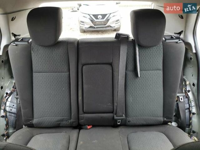 Серый Шевроле Trax, объемом двигателя 1.4 л и пробегом 38 тыс. км за 3000 $, фото 9 на Automoto.ua