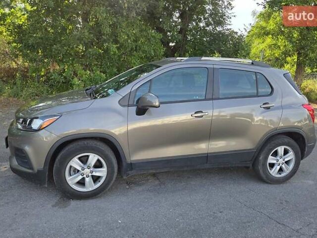 Серый Шевроле Trax, объемом двигателя 1.4 л и пробегом 19 тыс. км за 14400 $, фото 8 на Automoto.ua