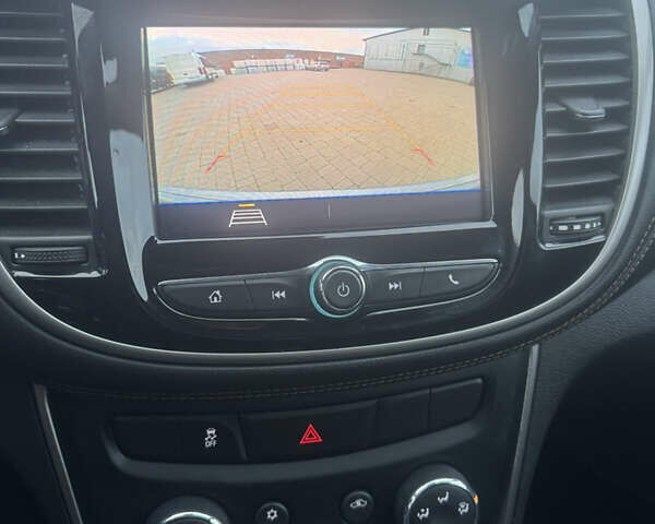 Серый Шевроле Trax, объемом двигателя 1.4 л и пробегом 202 тыс. км за 9600 $, фото 35 на Automoto.ua