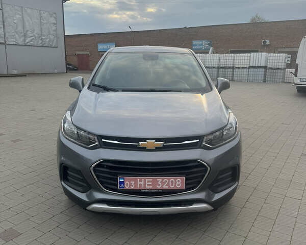 Серый Шевроле Trax, объемом двигателя 1.4 л и пробегом 202 тыс. км за 9600 $, фото 19 на Automoto.ua