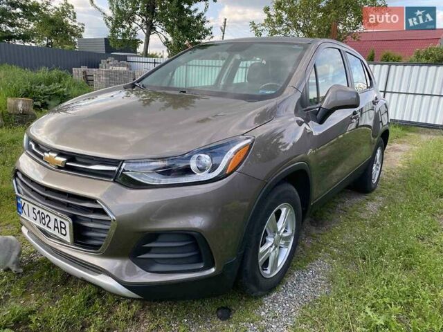 Серый Шевроле Trax, объемом двигателя 1.4 л и пробегом 54 тыс. км за 14500 $, фото 13 на Automoto.ua