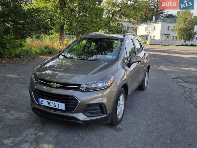 Серый Шевроле Trax, объемом двигателя 1.4 л и пробегом 19 тыс. км за 14400 $, фото 7 на Automoto.ua