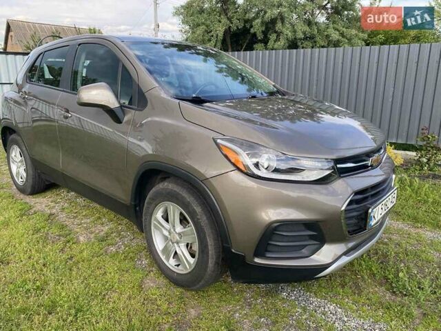 Серый Шевроле Trax, объемом двигателя 1.4 л и пробегом 54 тыс. км за 14500 $, фото 10 на Automoto.ua