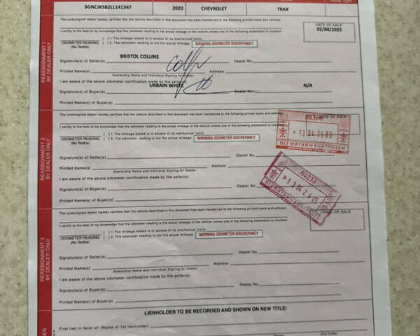 Серый Шевроле Trax, объемом двигателя 1.4 л и пробегом 202 тыс. км за 9600 $, фото 39 на Automoto.ua