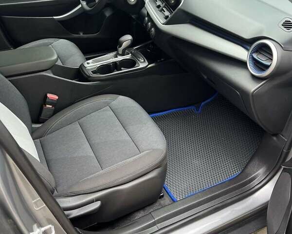 Шевроле Trax 2023 в Львове на Automoto.ua Серый Шевроле Trax, объемом двигателя 1.2 л и пробегом 64 тыс. км за 19200 $, фото 6 на Automoto.ua