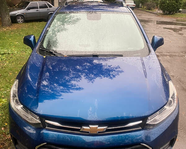 Синий Шевроле Trax, объемом двигателя 1.36 л и пробегом 80 тыс. км за 12800 $, фото 3 на Automoto.ua