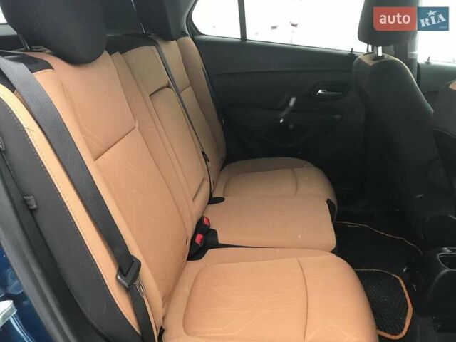 Синий Шевроле Trax, объемом двигателя 1.4 л и пробегом 35 тыс. км за 15740 $, фото 16 на Automoto.ua