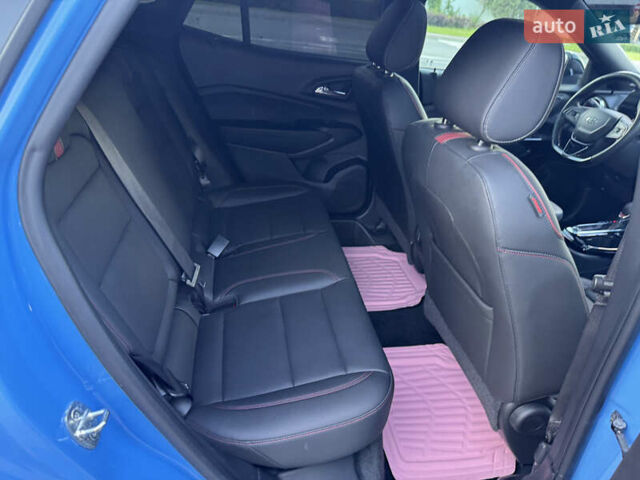 Синій Шевроле Trax, об'ємом двигуна 1.19 л та пробігом 25 тис. км за 23999 $, фото 39 на Automoto.ua