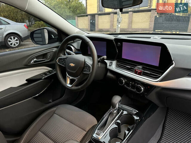 Зеленый Шевроле Trax, объемом двигателя 1.2 л и пробегом 4 тыс. км за 23700 $, фото 13 на Automoto.ua