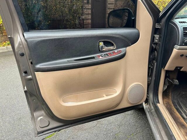 Коричневый Шевроле Аплендер, объемом двигателя 3.5 л и пробегом 344 тыс. км за 5490 $, фото 8 на Automoto.ua