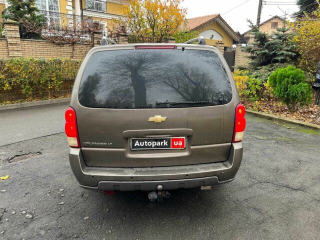 Коричневый Шевроле Аплендер, объемом двигателя 3.5 л и пробегом 344 тыс. км за 5490 $, фото 5 на Automoto.ua