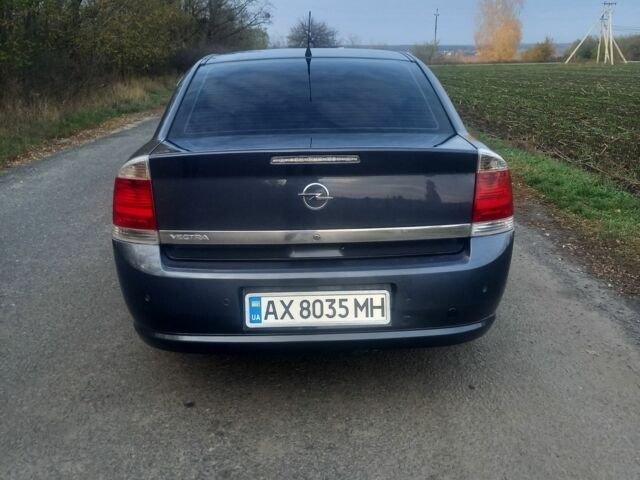 Серый Шевроле Вектра, объемом двигателя 1.8 л и пробегом 300 тыс. км за 4500 $, фото 5 на Automoto.ua