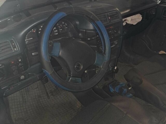 Синий Шевроле Вектра, объемом двигателя 0 л и пробегом 3 тыс. км за 1194 $, фото 9 на Automoto.ua