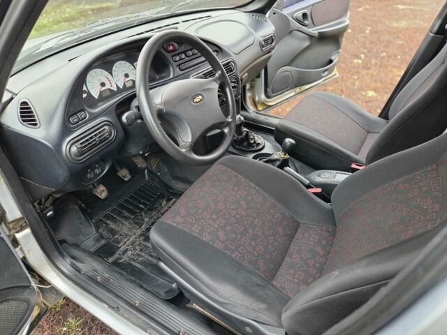 Сірий Шевроле Віва, об'ємом двигуна 1.7 л та пробігом 173 тис. км за 4200 $, фото 4 на Automoto.ua