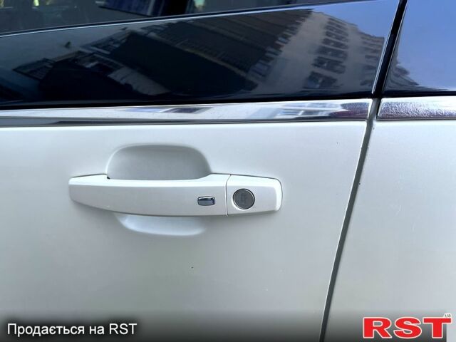 Білий Шевроле Вольт, об'ємом двигуна 1.4 л та пробігом 260 тис. км за 11500 $, фото 4 на Automoto.ua