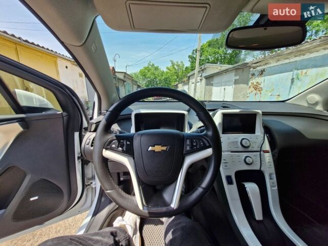 Білий Шевроле Вольт, об'ємом двигуна 1.4 л та пробігом 270 тис. км за 8800 $, фото 12 на Automoto.ua