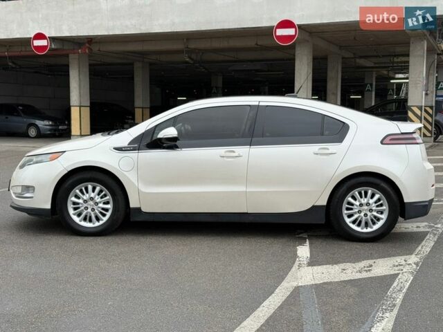 Білий Шевроле Вольт, об'ємом двигуна 1.4 л та пробігом 197 тис. км за 8000 $, фото 13 на Automoto.ua