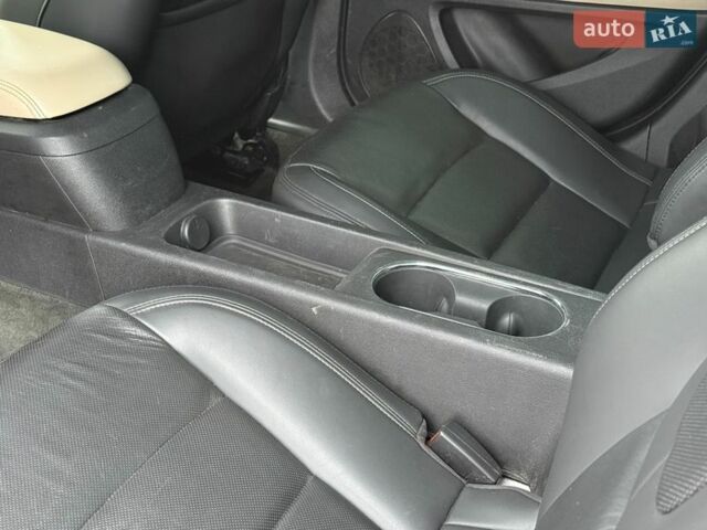 Білий Шевроле Вольт, об'ємом двигуна 1.4 л та пробігом 197 тис. км за 8000 $, фото 41 на Automoto.ua