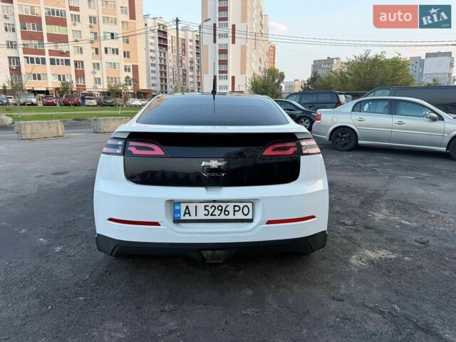 Білий Шевроле Вольт, об'ємом двигуна 1.4 л та пробігом 206 тис. км за 7900 $, фото 5 на Automoto.ua