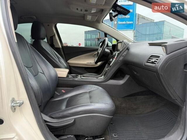 Білий Шевроле Вольт, об'ємом двигуна 1.4 л та пробігом 197 тис. км за 8000 $, фото 30 на Automoto.ua