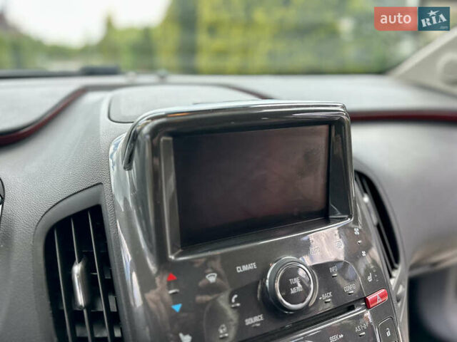 Білий Шевроле Вольт, об'ємом двигуна 1.4 л та пробігом 150 тис. км за 9000 $, фото 40 на Automoto.ua