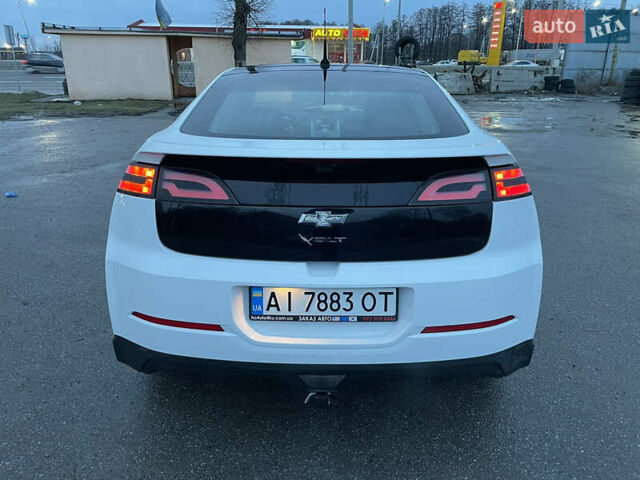Белый Шевроле Вольт, объемом двигателя 1.4 л и пробегом 196 тыс. км за 10500 $, фото 10 на Automoto.ua