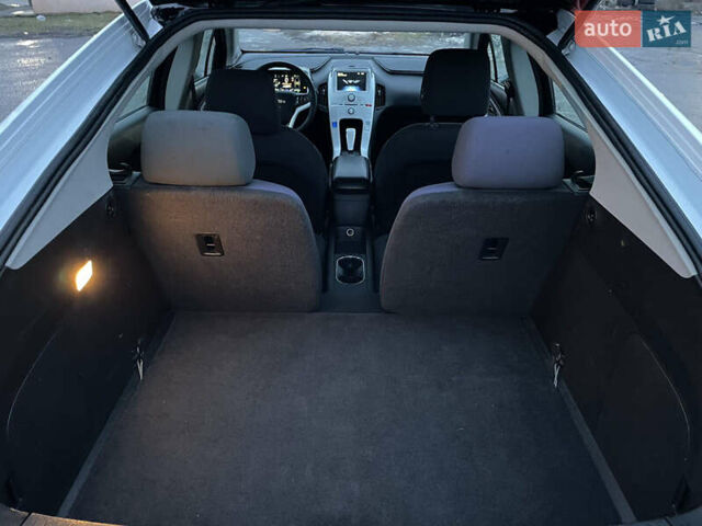 Белый Шевроле Вольт, объемом двигателя 1.4 л и пробегом 196 тыс. км за 10500 $, фото 3 на Automoto.ua