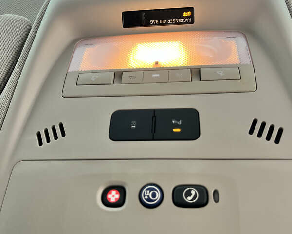 Білий Шевроле Вольт, об'ємом двигуна 1.4 л та пробігом 170 тис. км за 10650 $, фото 31 на Automoto.ua