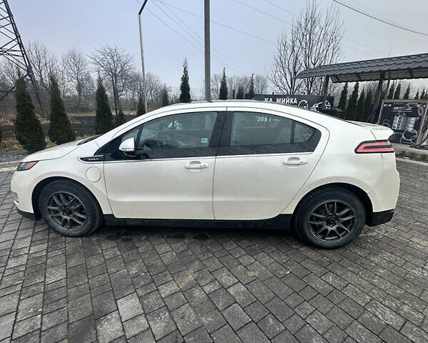 Белый Шевроле Вольт, объемом двигателя 1.4 л и пробегом 245 тыс. км за 8400 $, фото 9 на Automoto.ua