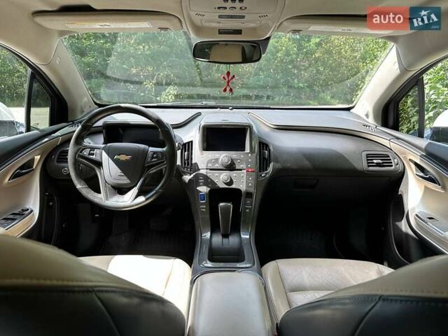 Білий Шевроле Вольт, об'ємом двигуна 1.4 л та пробігом 195 тис. км за 12700 $, фото 9 на Automoto.ua