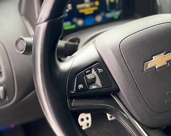 Белый Шевроле Вольт, объемом двигателя 1.4 л и пробегом 232 тыс. км за 9490 $, фото 30 на Automoto.ua