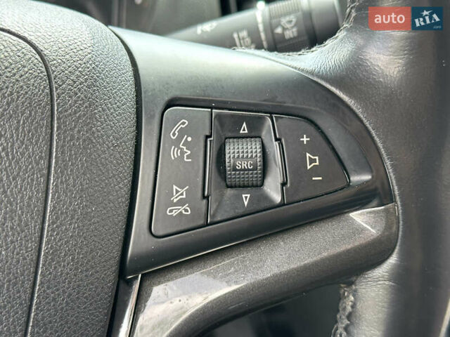 Білий Шевроле Вольт, об'ємом двигуна 1.4 л та пробігом 150 тис. км за 9000 $, фото 49 на Automoto.ua