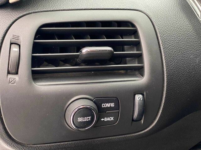 Білий Шевроле Вольт, об'ємом двигуна 1.4 л та пробігом 232 тис. км за 9490 $, фото 13 на Automoto.ua