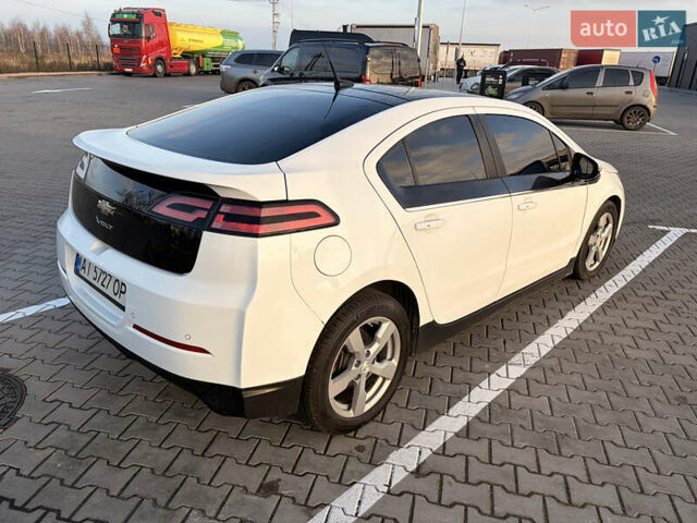 Білий Шевроле Вольт, об'ємом двигуна 1.4 л та пробігом 252 тис. км за 8499 $, фото 3 на Automoto.ua